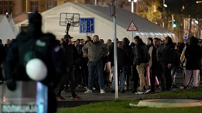 "Šutirali su me i šamarali maskirani ljudi u Ćacilendu": Potresna ispovest Marije, koju su nepoznate osobe otele i odvele u Pionirski park (VIDEO)