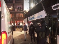 Uoči polaska za Beograd, policija zaustavila Jaćimovića (VIDEO)