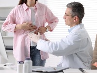 Lekar otkriva 7 najvećih grešaka koje mnogi prave u vezi sa doručkom: Niste ni svesni koliko UNIŠTAVAJU ZDRAVLJE CREVA