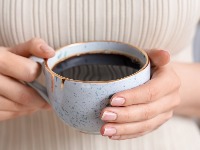 Istina o ZASTRAŠUJUĆOJ SIMULACIJI koja pokazuje šta se dešava u vašem telu kada pijete kafu na prazan stomak 