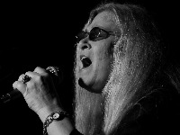 UMRLA pevačica grupe „Grateful Dead“