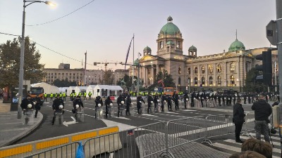 DS: Najoštrije osuđujemo podmukli napad na novinarsku ekipu N1