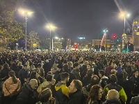 MUP: 47.500 ljudi u Ćacilendu; 2.600 ljudi kao podrška Dijani Hrki (FOTO, VIDEO)