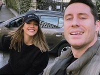 Mariju Mikić IZBRISAO bivši muž: Nakon razvoda uklonio tetovažu posvećenu pevačici (FOTO)