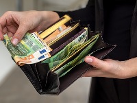 Stavite jednu od ovih 6 stvari u novčanik i uvek će biti pun para: Prema verovanjima, privlače bogatstvo kao magnet 