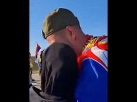 Oglasio se student Sava o zagrljaju sa Nadijom iz Novog Pazara: Nisam znao da to ne smem da uradim... (FOTO)