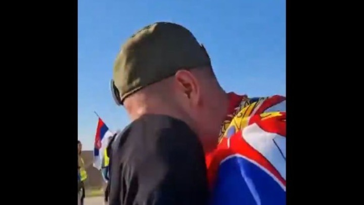 Oglasio se student Sava o zagrljaju sa Nadijom iz Novog Pazara: Nisam znao da to ne smem da uradim... (FOTO)