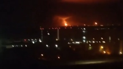 Rafinerija Lukoila u PLAMENU: Haos nakon napada ukrajinskih dronova (VIDEO)