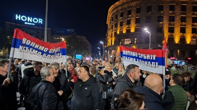 Gde su se izgubili Srbi s Kosova koji su pešice krenuli na "veliki skup" SNS-a u Novom Sadu?