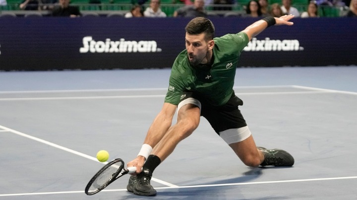 Novak na korak do 101. titule: Hanfman pao u Atini