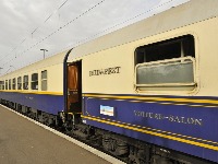 Luksuzni voz danima zaglavljen u Skoplju zbog dojave o bombama na srpskim prugama