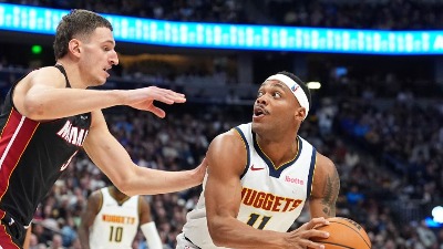 Majami pisao istoriju protiv Šarlota, Jović dvocifren