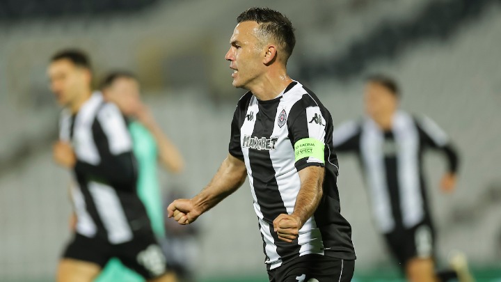 Partizan je prvi, Grobari kritikuju! Samo je jedan pošteđen 