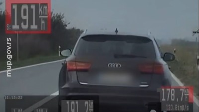 Bahata vožnja: "Audijem" išao skoro 200 km/h kod Pančeva (VIDEO)