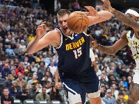 Amerika bruji o reakciji Nikole Jokića posle tripl-dabla (VIDEO)