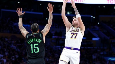 Luka zablistao za sedmi vezani trijumf Lejkersa, 20 poena ubacio u prvoj četvrtini