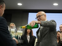 "Vučeviću, gledanje Premijer lige i grejanje na blato platili smo više nego Vučićev san o spa centru na mestu Generalštaba"