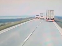 Luda vožnja na putu za NS: Za dlaku izbegnuta SMRT (VIDEO)