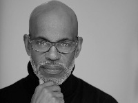 Poznati pevač izboden na smrt: Pronađen mrtav u svojoj kući - uhapšen njegov sin 