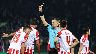 Šta bi bilo sa Zvezdom da je Rijera seo na klupu? Španac je preporodio Ajntraht, a Stanković je na udaru predsednika