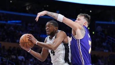 Uprkos trudu Dončića i Lebrona: Lejkersi ispali iz NBA kupa!