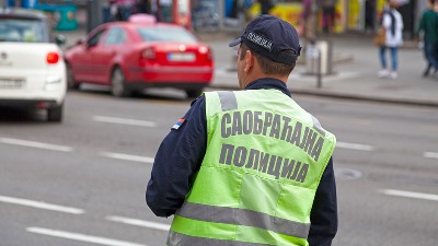 Skandal kod Smedereva: Zaustavljen kombi pun dece, vozaču pisano 11 kazni