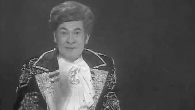 UMRO čuveni glumac i komičar