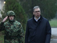 SRCE: Vučić opet pretvara sistem odbrane u sopstveni cirkus