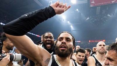 Dobre vesti za Partizan: Vašington sa Džekirijem u avionu za Barselonu