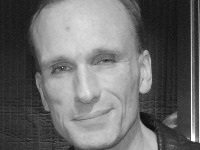 Poznati glumac pronađen mrtav u stanu: Pamtimo ga po ulozi zlikovca u čuvenom filmu