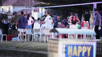 HOROR na poznatoj plaži: Napadači otvorili vatru, stotine ljudi u panici bežalo (VIDEO)