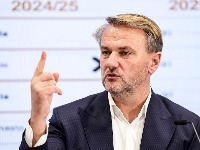 Ostoja Mijailović IZVLAČI pare iz Partizana preko svojih firmi, a priča kako PUNI budžet