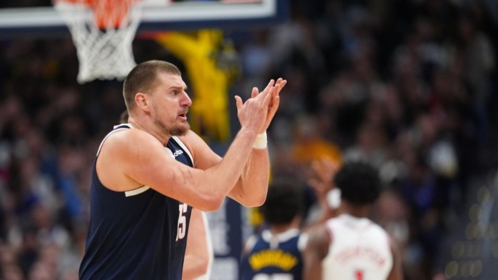 Jokićev potez za anale: Asistirao sam sebi za koš koji je obišao svet! (VIDEO)