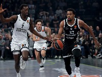 Ima i NBA iskustvo: Evo ko je Uroš Dragićević, trener koji dolazi u Partizan (FOTO)