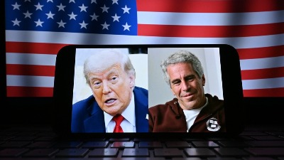 Bura u Americi: Objavljeni Epstajnovi dokumenti