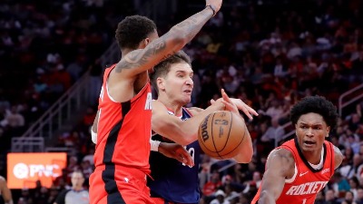 Bogdan dvocifren, ali je i to malo za Kliperse protiv šampiona