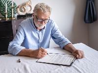 Otac kaže da 8 godina nije u kontaktu sa ćerkom: Sada je odlučio da je izostavi iz svog testamenta