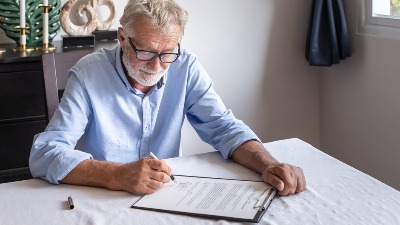 Otac kaže da 8 godina nije u kontaktu sa ćerkom: Sada je odlučio da je izostavi iz svog testamenta