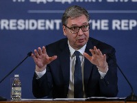 Vučić ponižavao radnike režimskih medija u programu uživo (VIDEO)