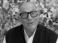 Umro slavni voditelj u 68. godini: Pronađen mrtav u svom domu