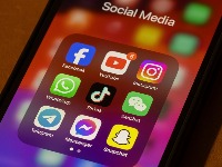 Aplikacija na telefonu koja vas neprestano špijunira i zna sve o vama, a svi je koriste u Srbiji 