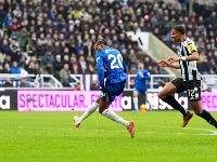 Kakav meč u Njukaslu: "Svrake" Imale sve, ali Čelsi se izvukao