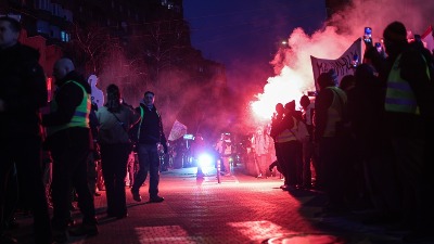 BODIROGA NA PROTESTU U NOVOM PAZARU: Gospodin ostaje gospodin (FOTO)