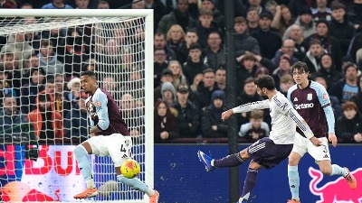 Mančester junajted poklekao:Rodžers lansirao Vilu u borbu za titulu