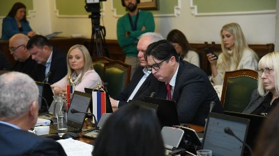 DS: Usvajanje pravosudnih zakona ukazuje da smo na pragu još jedne unapred režirane epizode