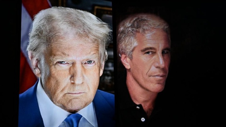 Vraćena skandalozna Trampova fotografija sa Epstajnom: Pokušali da zataškaju? (FOTO)