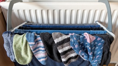 Veš se suši za samo 2 sata i kad je oblačno: 3 proverena trika koja retko ko koristi
