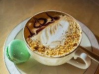 Štetnije je od šećera, a dodajete ga u kafu svaki dan: Ova sitnica vam PODIŽE PRITISAK I BLOKIRA CREVA