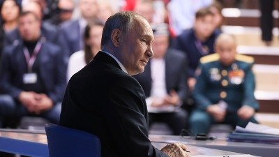 Putin se zabarikadirao u bunkerima: Strahuje od atentata i ne veruje nikome, telohraniteljima zabranio OVO