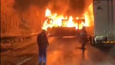 U sudaru učestvovalo 50 vozila: Teška saobraćajna nesreća u Japanu (VIDEO)